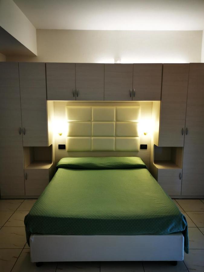 Hotel Bristol Bellaria-Igea Marina Bagian luar foto